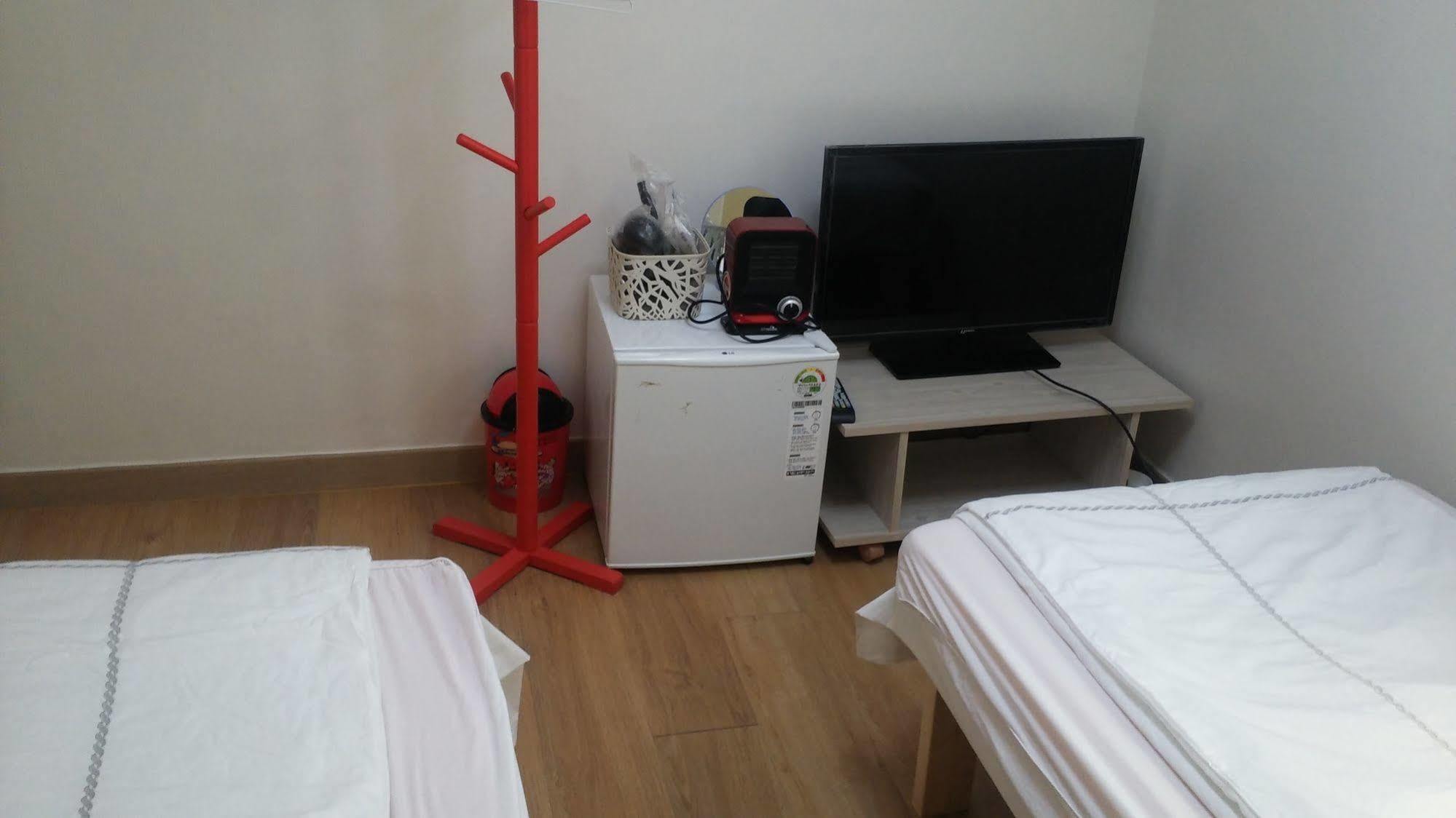 Oxbloodk Hostel Gwangju Metropolitan City Exterior foto